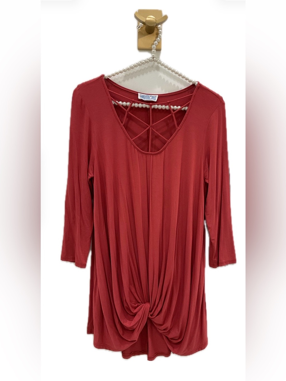 🔴Women’s Crisscross Detail Knit Top 🔴
